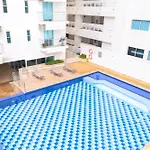 Exclusivo apartamento de lujo frente al mar en Los Morros, con acceso directo y privado a la mejor playa de Cartagena