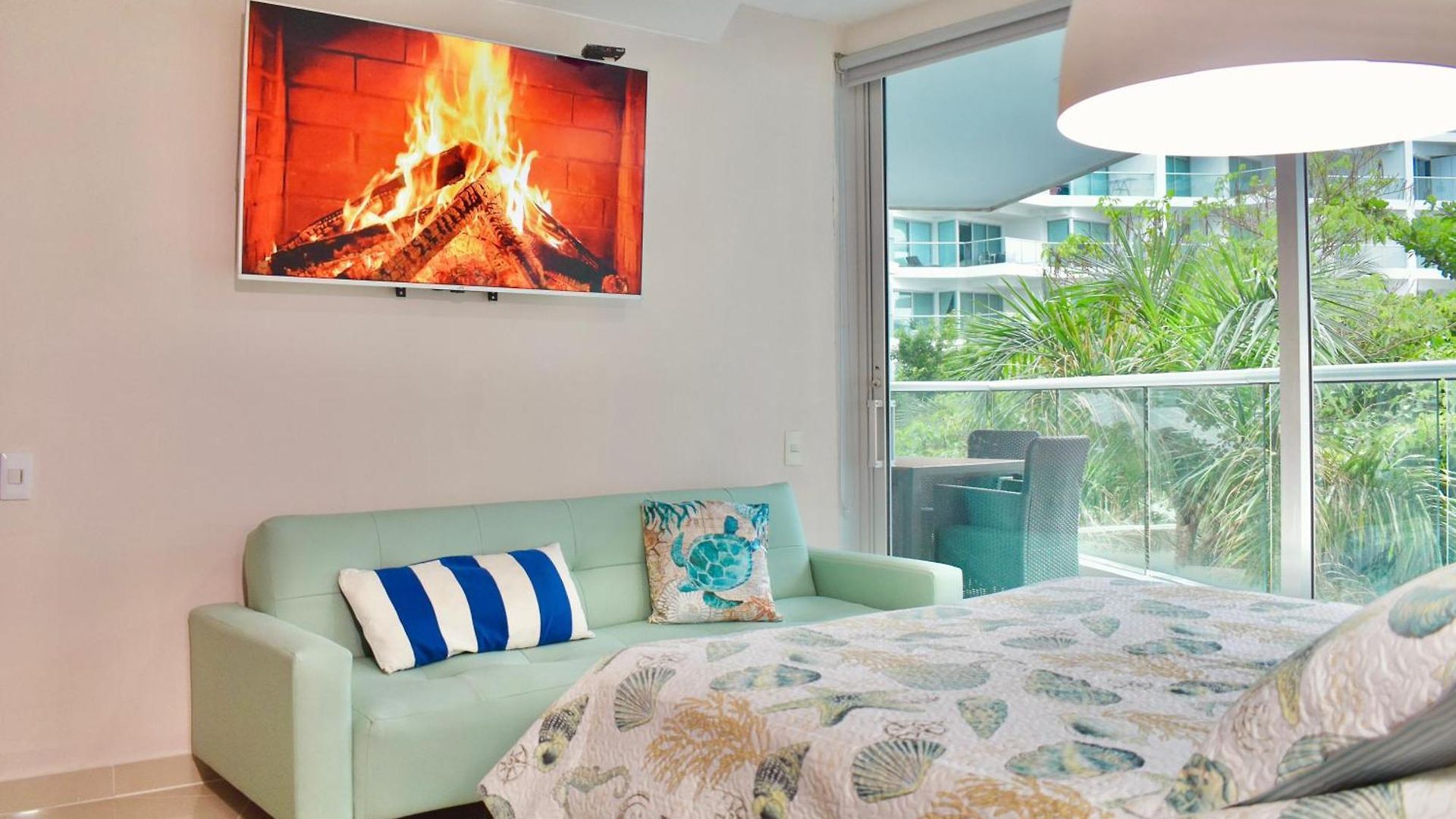 Apartamento Exclusivo De Lujo Frente Al Mar En Morros, Con Acceso Directo Y Privado A La Mejor Playa De *