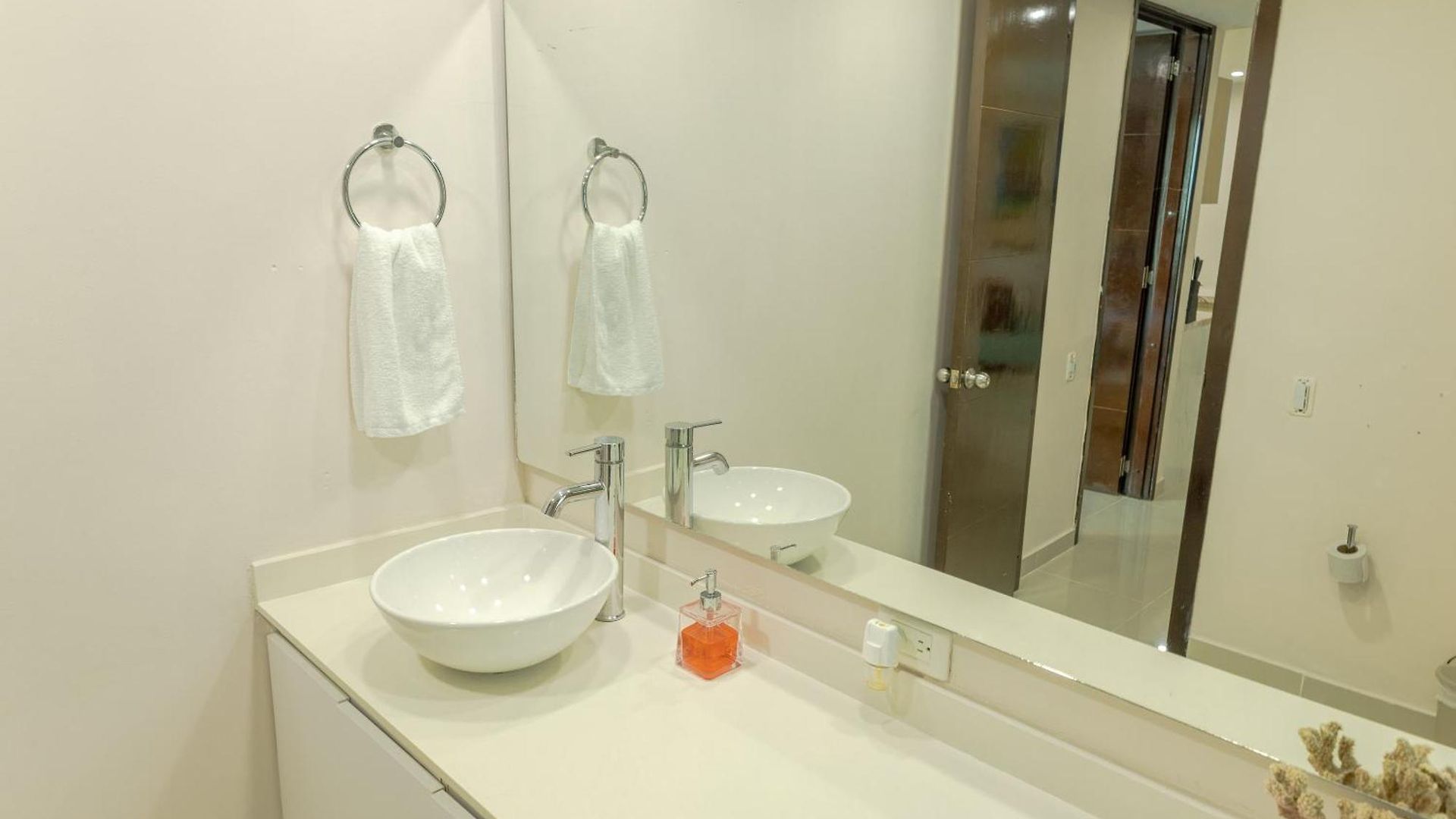 Exclusivo De Lujo Frente Al Mar En Morros, Con Acceso Directo Y Privado A La Mejor Playa De *