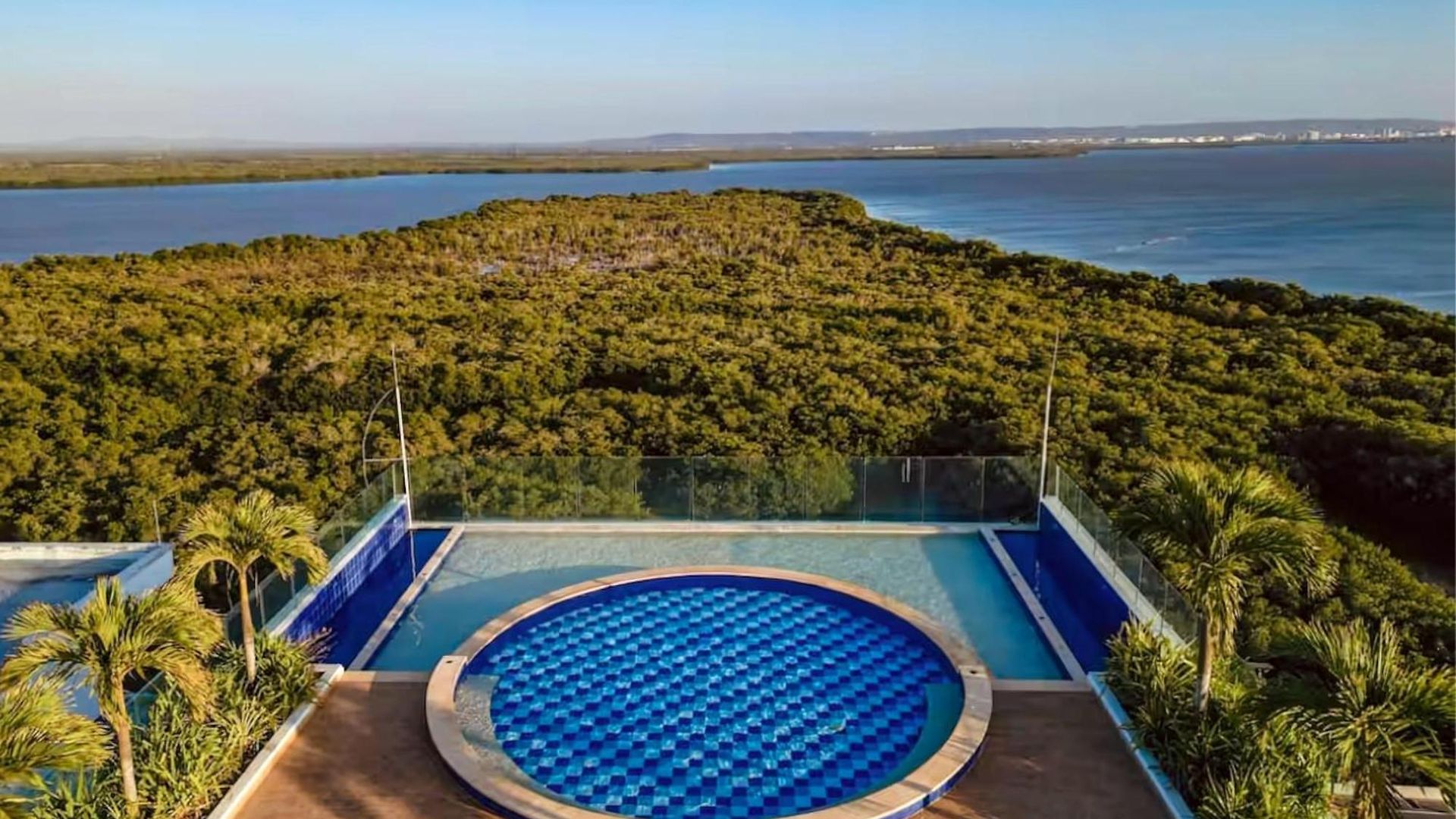 Exclusivo De Lujo Frente Al Mar En Morros, Con Acceso Directo Y Privado A La Mejor Playa De Apartamento *