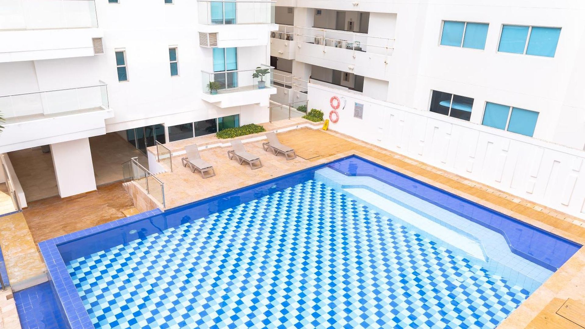 Exclusivo De Lujo Frente Al Mar En Morros, Con Acceso Directo Y Privado A La Mejor Playa De