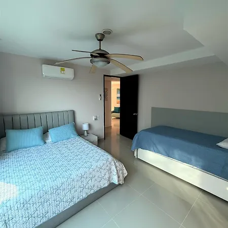 Exclusivo De Lujo Frente Al Mar En Morros, Con Acceso Directo Y Privado A La Mejor Playa De *