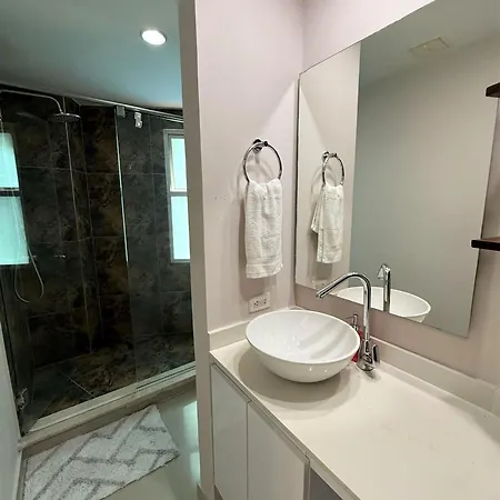 Exclusivo De Lujo Frente Al Mar En Morros, Con Acceso Directo Y Privado A La Mejor Playa De