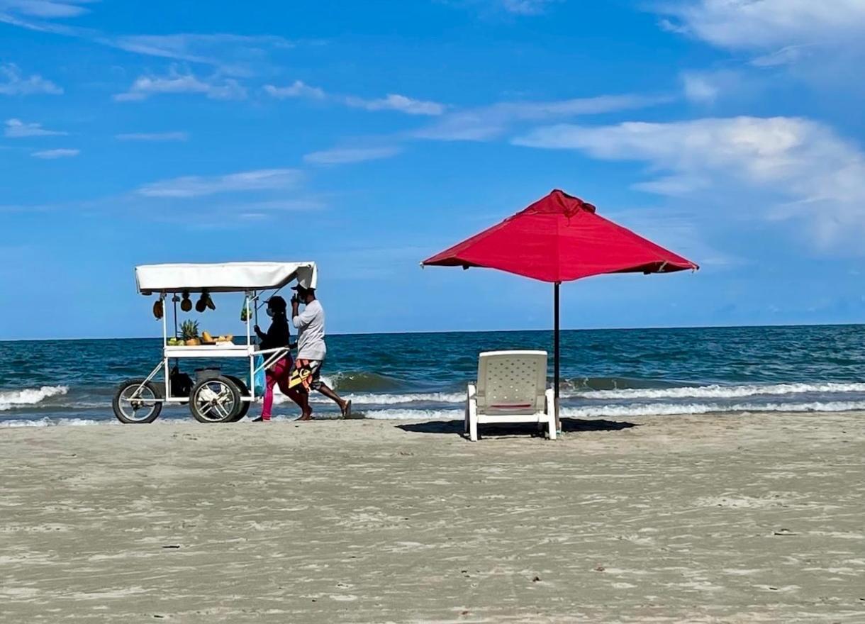 Apartamento Exclusivo De Lujo Frente Al Mar En Morros, Con Acceso Directo Y Privado A La Mejor Playa De *