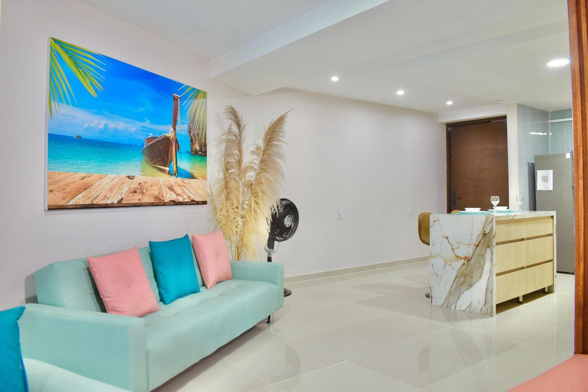 Exclusivo De Lujo Frente Al Mar En Morros, Con Acceso Directo Y Privado A La Mejor Playa De Apartamento