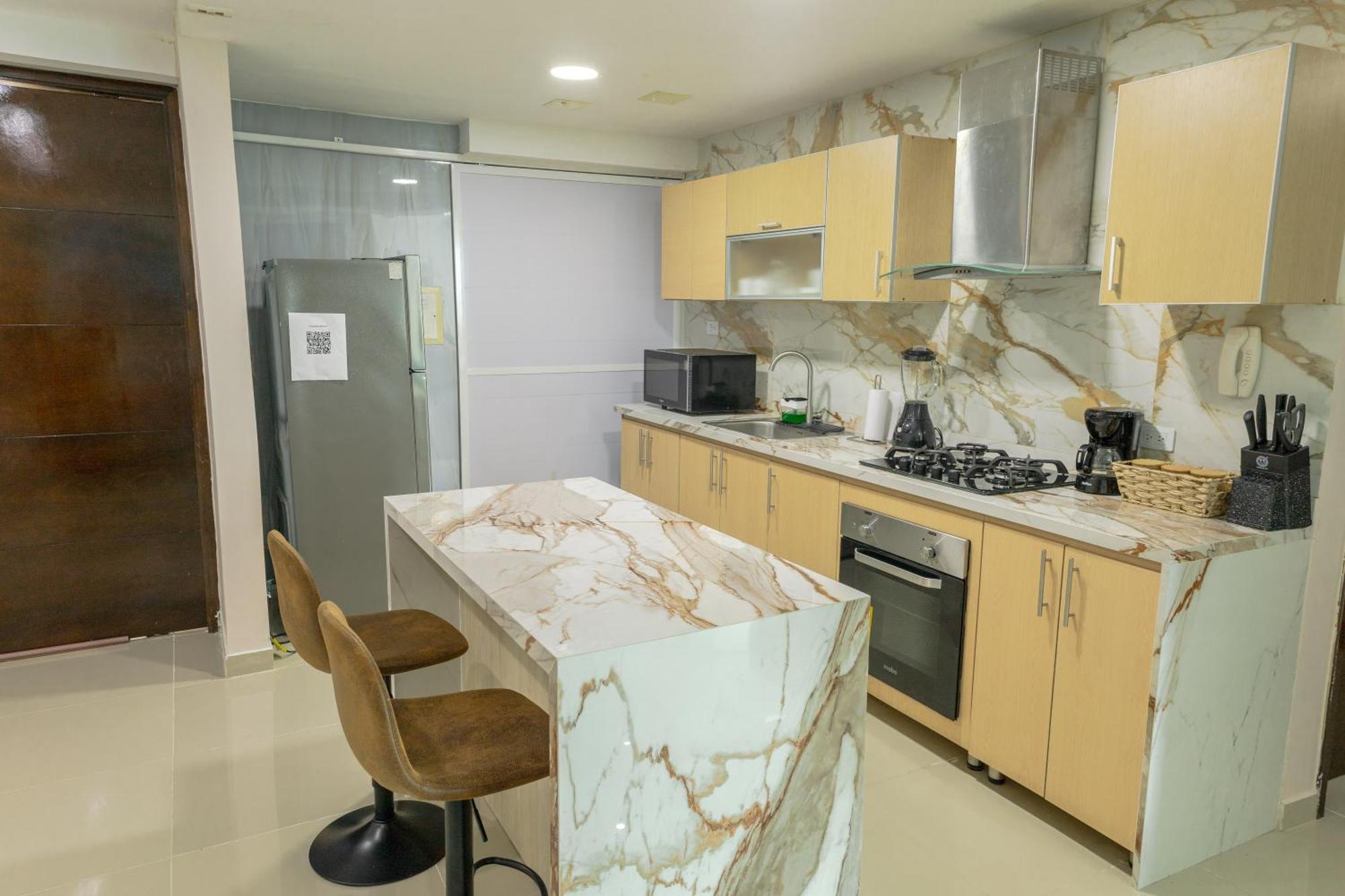 Exclusivo De Lujo Frente Al Mar En Morros, Con Acceso Directo Y Privado A La Mejor Playa De Apartamento