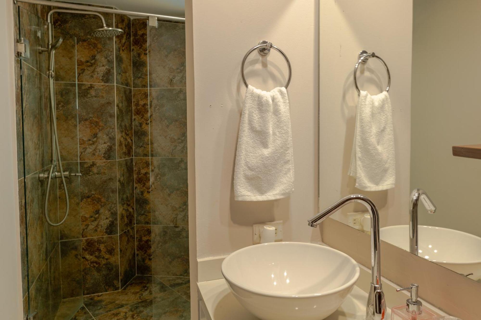 Exclusivo De Lujo Frente Al Mar En Morros, Con Acceso Directo Y Privado A La Mejor Playa De Apartamento *